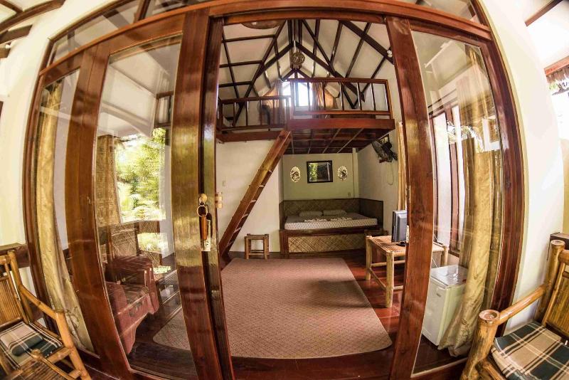 Photo of Romantic Beach Villas Siargao Island, 3-star hotel in General Luna