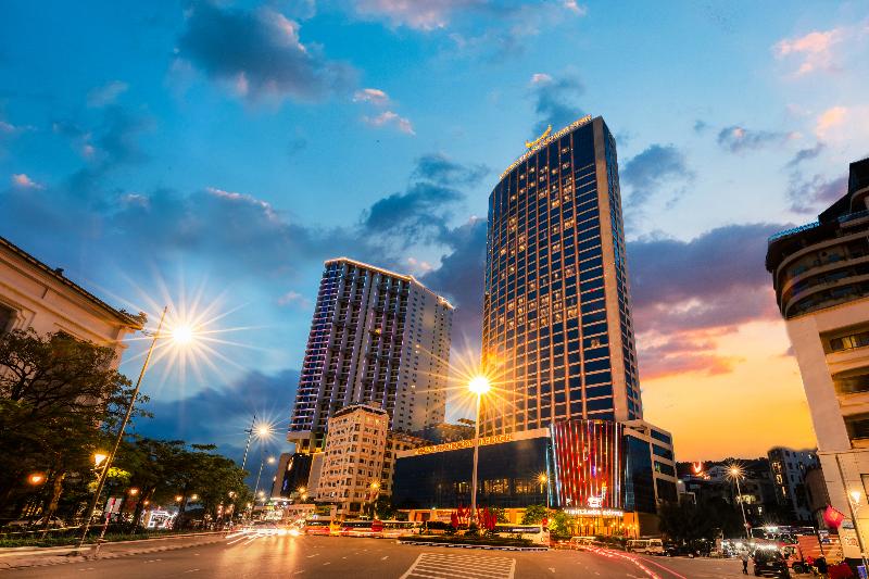 Muong Thanh Luxury Quang Ninh Hotel, Singapore