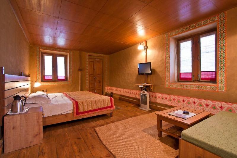 Photo of Chevron Eco Lodge, 3-star hotel in Almora (and vicinity)