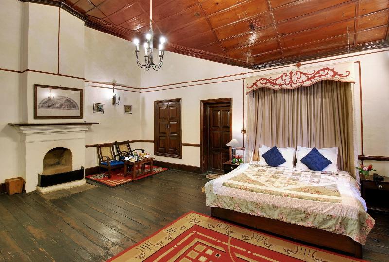 Photo of Chevron Rosemount, 2-star hotel in Almora (and vicinity)