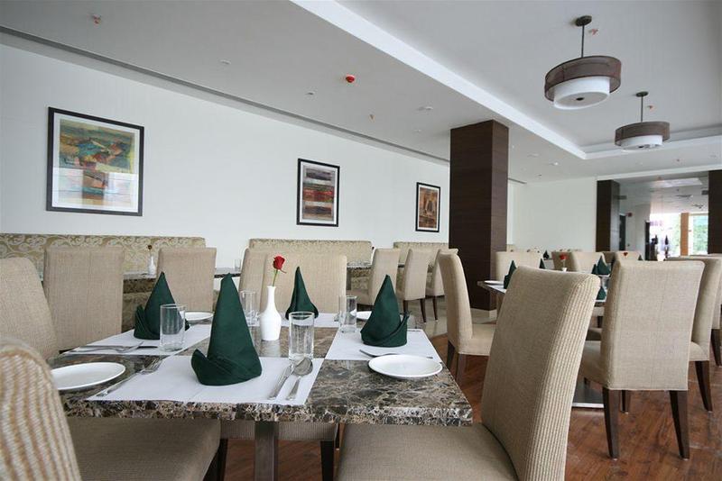 Photo of Four Points by Sheraton Vadodara, 4-star hotel in Vadodara