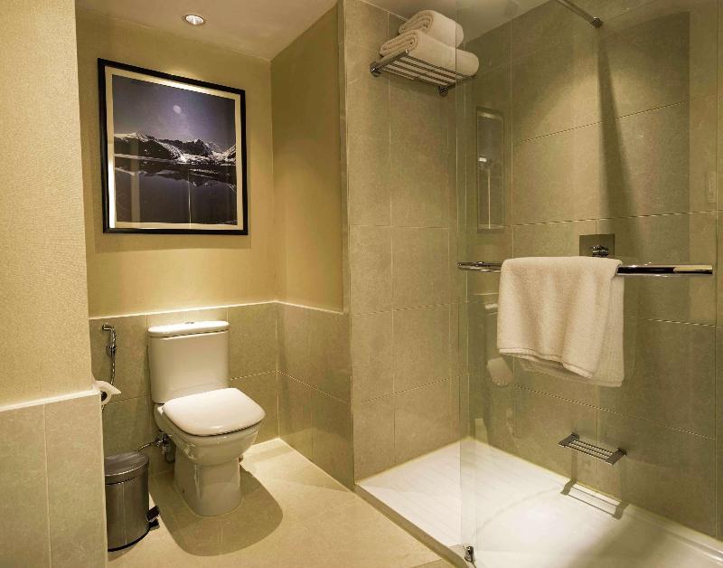 Photo of Hilton Garden Inn Trivandrum, 5-star hotel in Thiruvananthapuram