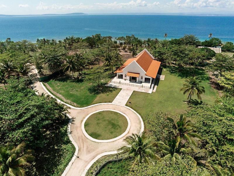 Photo of Dusit Thani Lubi Plantation Resort, 4-star hotel in Davao Region