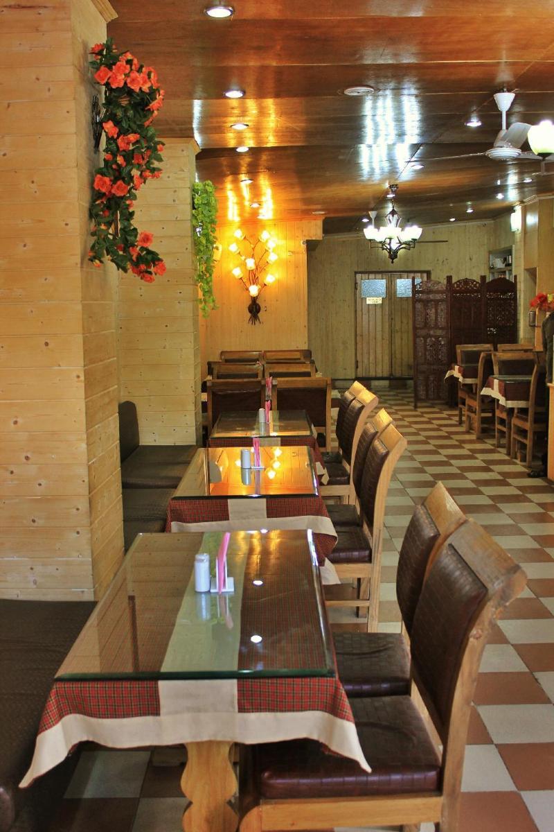 Photo of Walisons Hotel, 3-star hotel in Srinagar