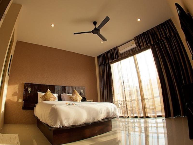 Photo of Mellow Space Boutique Rooms, 3-star hotel in Karon Beach