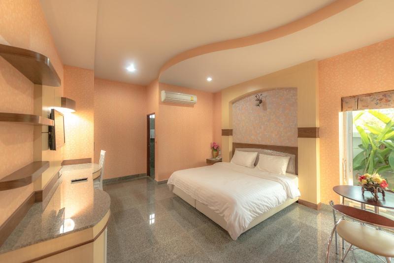 Photo of Martina Hotel, 3-star hotel in Surin