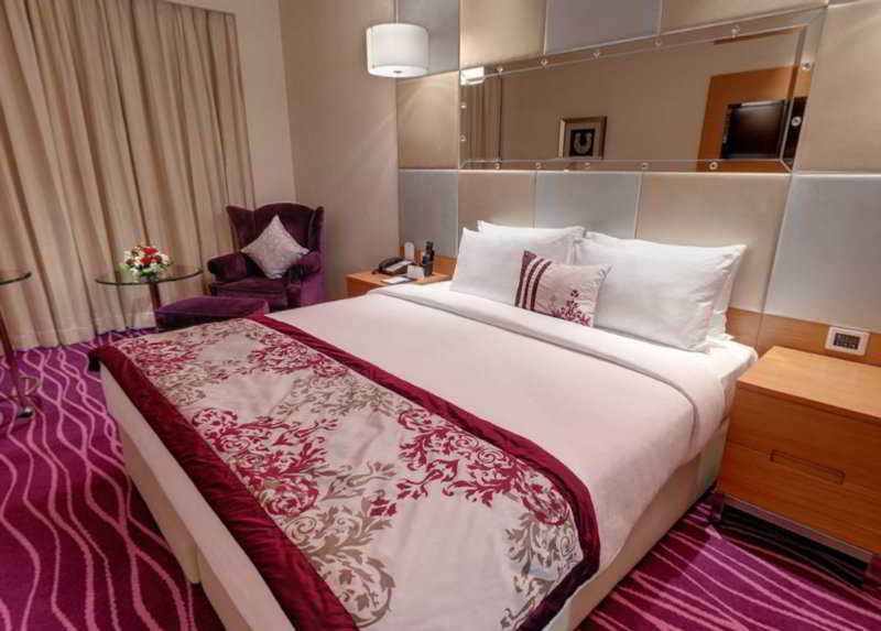 Photo of Orange Megastructure LLP, 4-star hotel in Surat