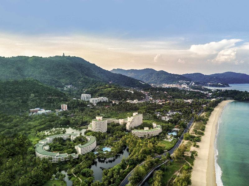 Pullman Phuket Karon Beach Resort, 5-star hotel in Karon Beach