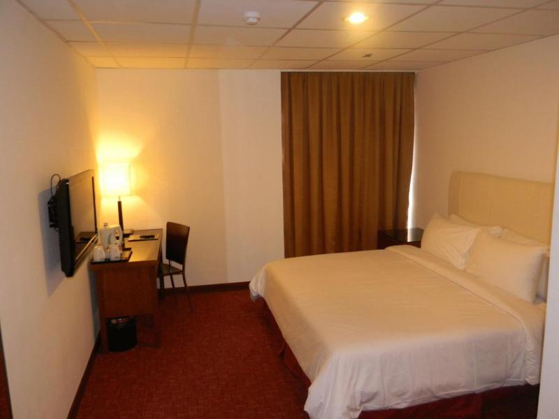 Photo of Jewels Hotel, 3-star hotel in Kota Bharu