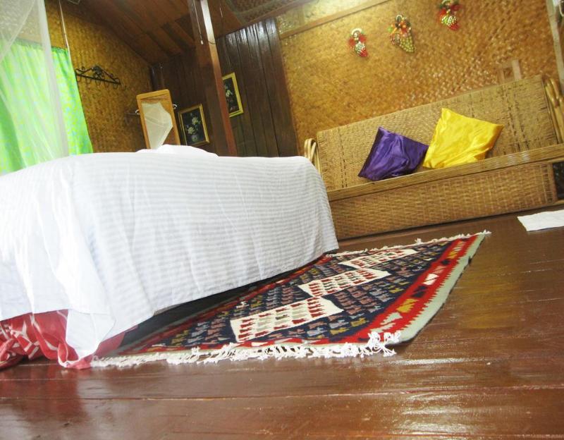 67th Heaven Holiday Resort, 4-star hotel in Palawan (province)