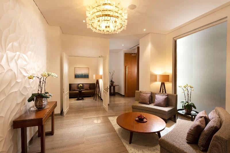 Photo of Hilton Clark Sun Valley Resort, 5-star hotel in Angeles City (and vicinity)