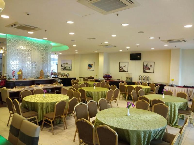 Photo of Grand Puteri Hotel, 3-star hotel in Kuala Terengganu