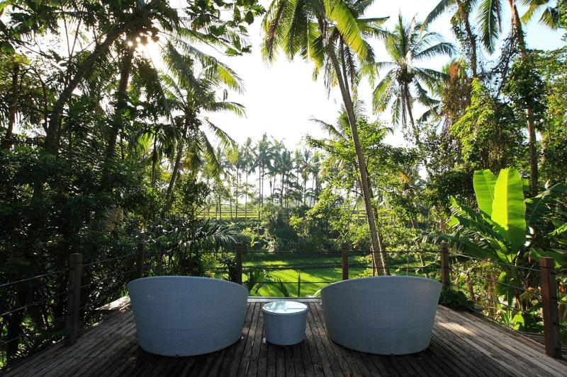 Swarapadi Villa, Singapore