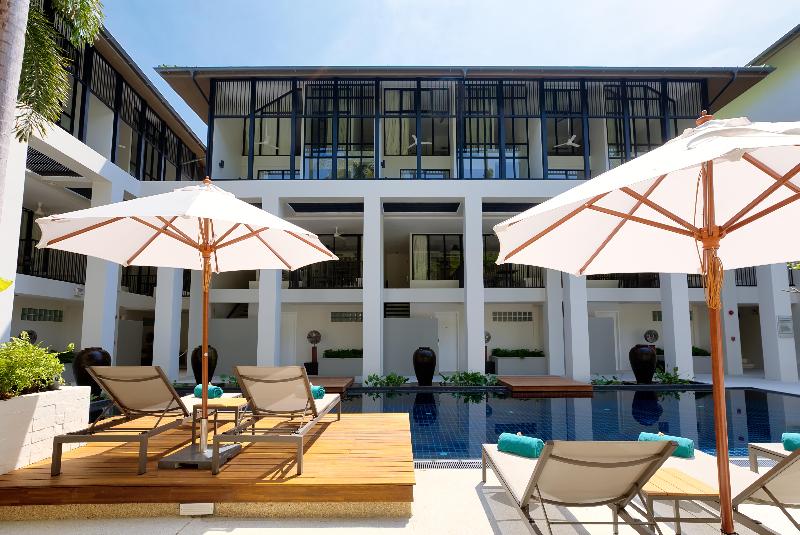 OUTRIGGER Surin Beach Resort, Singapore