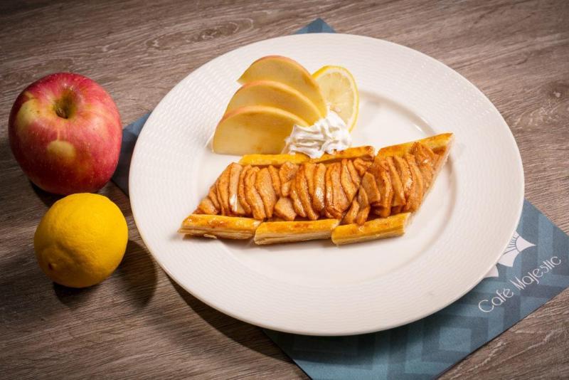 Photo of Royce Hotel & Casino, 3-star hotel in Angeles City (and vicinity)