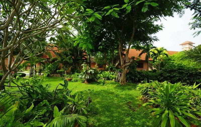 Talkoo Beach Resort Khanom, 4-star hotel in Khanom