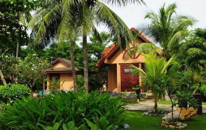 Photo of Talkoo Beach Resort Khanom, 4-star hotel in Khanom