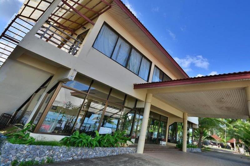 Photo of Talkoo Beach Resort Khanom, 4-star hotel in Khanom