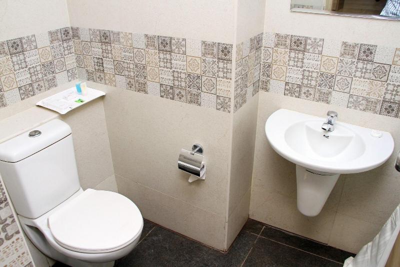 Photo of Vinayaga by Poppys  Kumbakonam, 3-star hotel in Thanjavur (and vicinity)