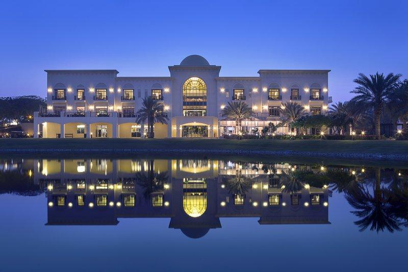 Address Montgomerie, Singapore