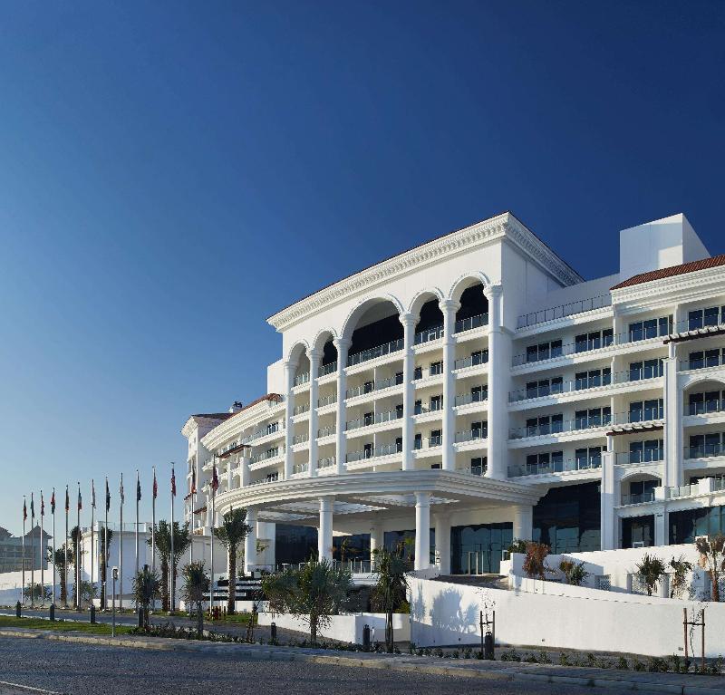 Waldorf Astoria Dubai Palm Jumeirah, Singapore