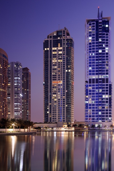 Mövenpick Hotel Jumeirah Lakes Towers, Singapore