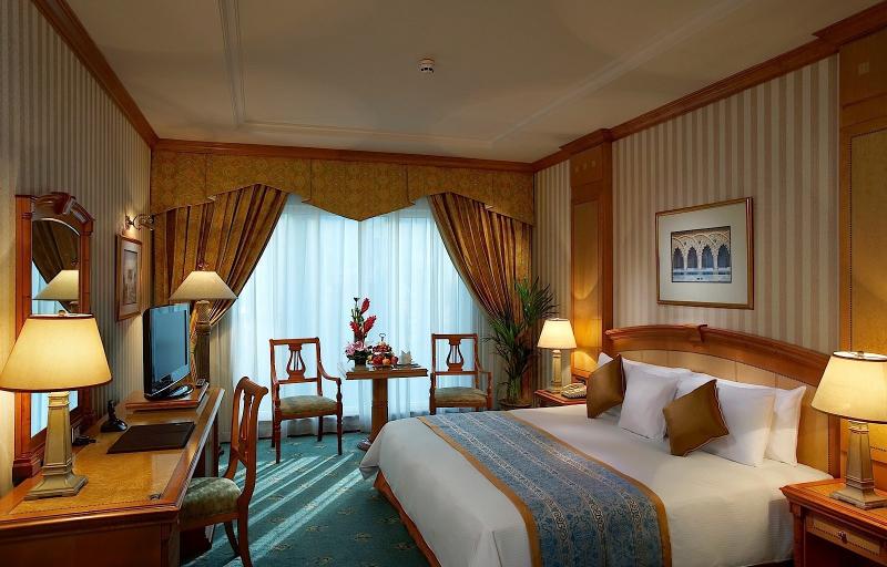 Photo of Knight Castle Hotel, 5-star hotel in Al Muraqqabat