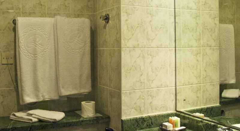 Photo of Regent Palace Hotel, 3-star hotel in Bur Dubai