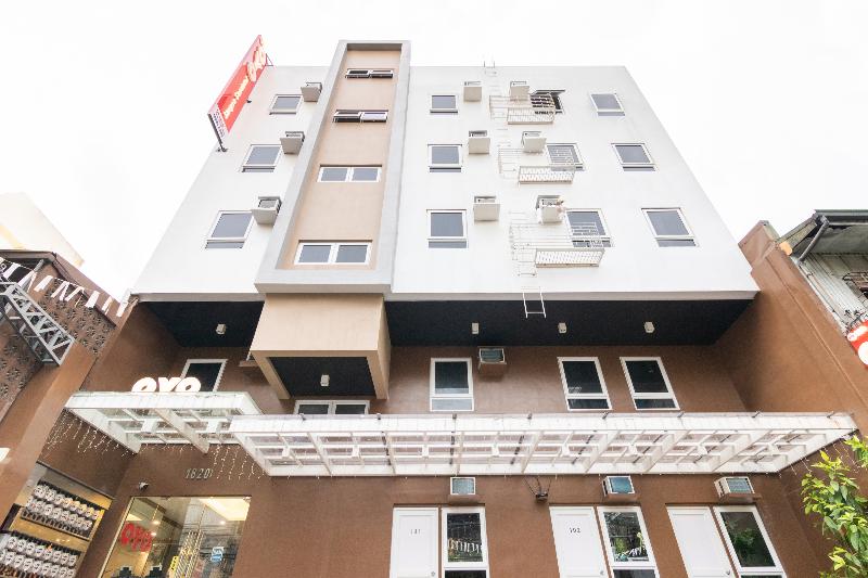 Photo of OYO 152 Sangco Condotel, 2-star hotel in Malate