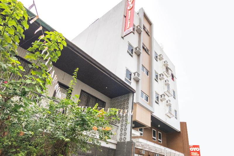 Photo of OYO 152 Sangco Condotel, 2-star hotel in Malate