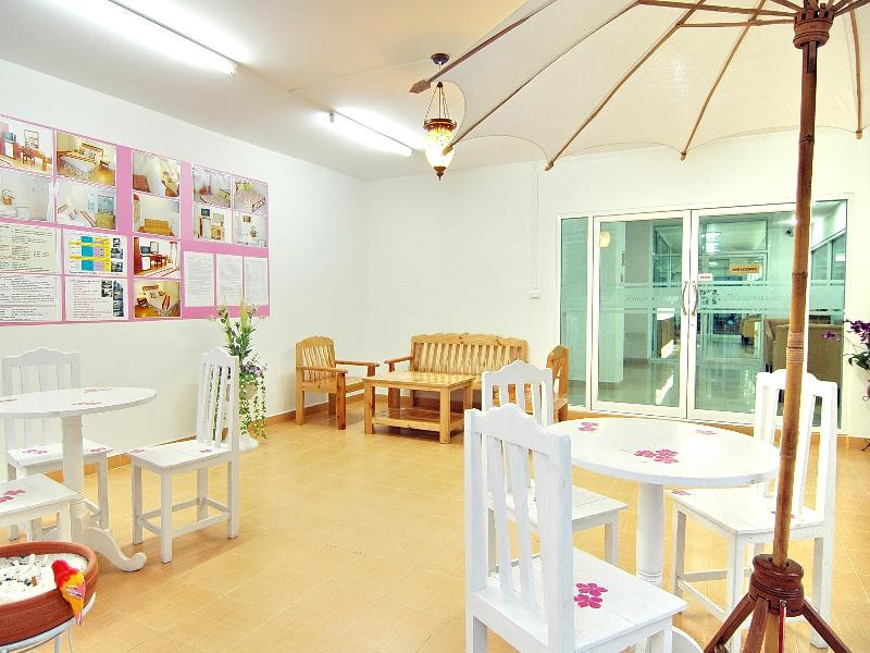 Photo of Holiday Garden Hotel & Resort Chiang Mai, 3-star hotel in Chang Phueak