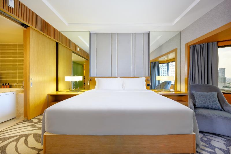 Photo of Centara Grand at Central Plaza Ladprao Bangkok, 5-star hotel in Bangkok (and vicinity)