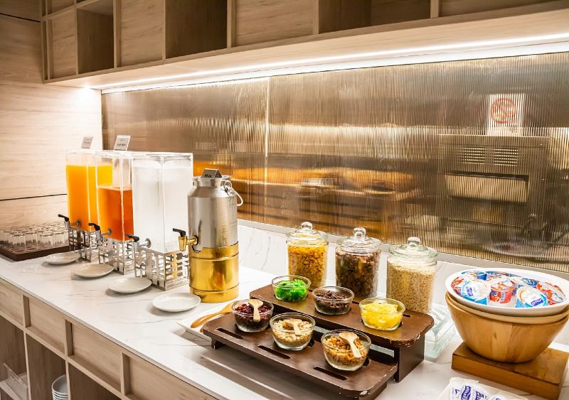 Photo of Centre Point Sukhumvit 10, 4-star hotel in Bangkok (and vicinity)