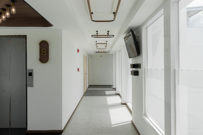 Photo of Hotel Amber Sukhumvit 85, 3-star hotel in Bangkok (and vicinity)