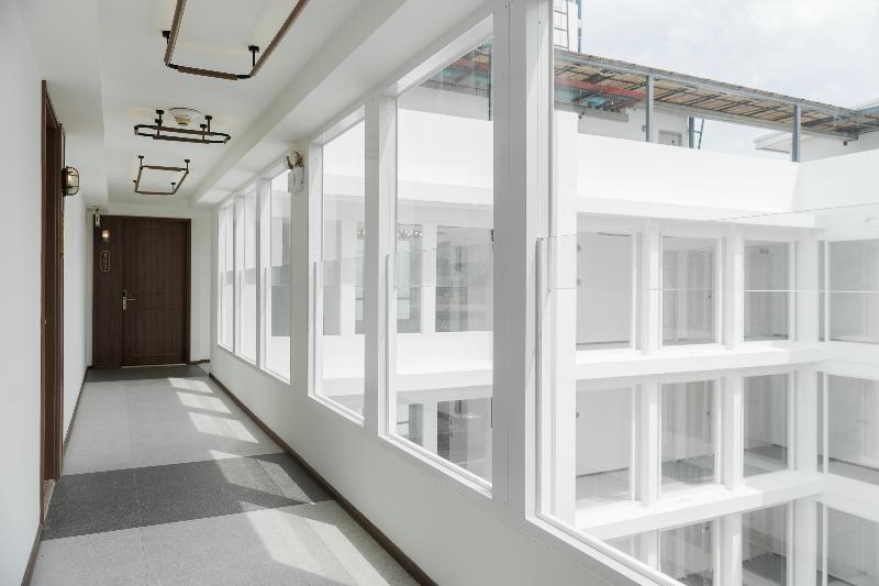 Photo of Hotel Amber Sukhumvit 85, 3-star hotel in Bangkok (and vicinity)