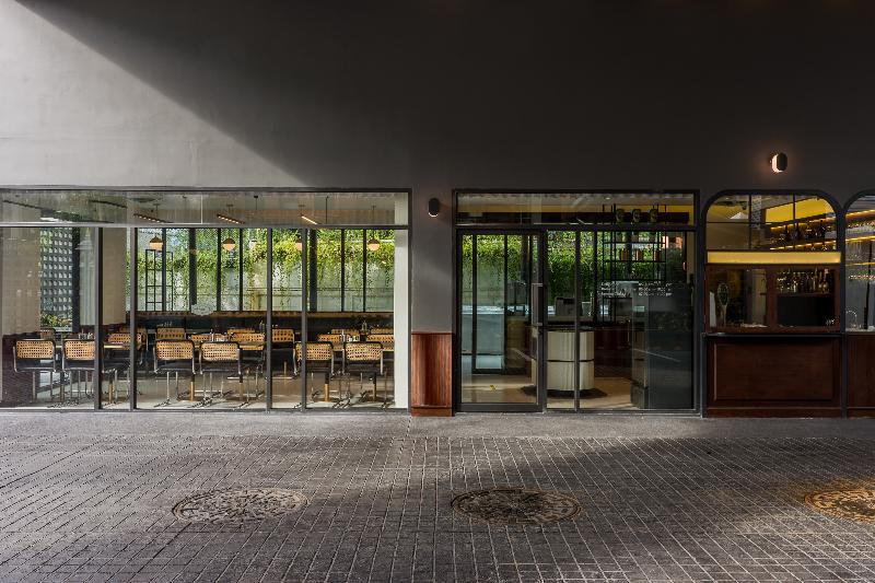 Photo of Hotel Amber Sukhumvit 85, 3-star hotel in Bangkok (and vicinity)