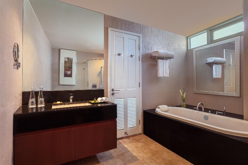 Photo of Dusit Suites Hotel Ratchadamri , Bangkok, 5-star hotel in Bangkok (and vicinity)