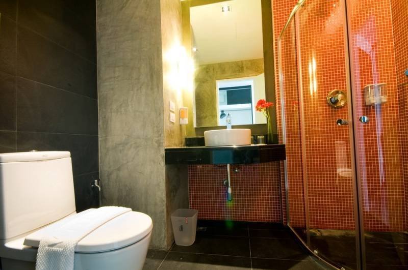 Photo of Convenient Park Bangkok Hotel, 3-star hotel in Bangkok (and vicinity)