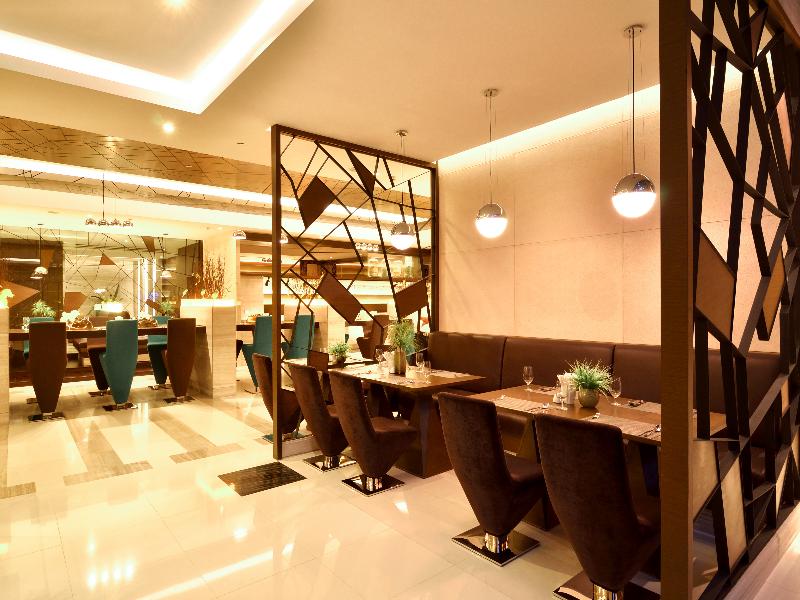 Photo of AETAS lumpini, 5-star hotel in Bangkok (and vicinity)