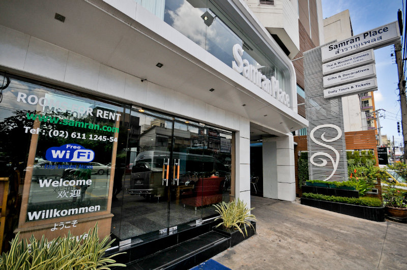 Samran Place Hotel, Singapore