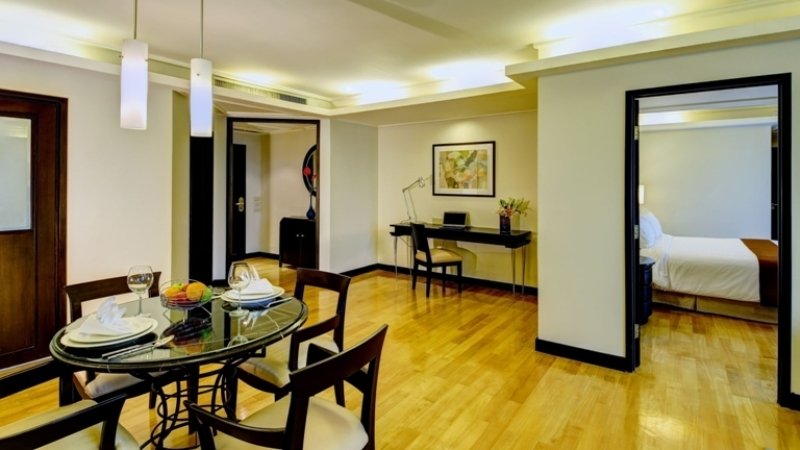 Photo of Radisson Hotel Chateau de Bangkok, 4-star hotel in Bangkok (and vicinity)