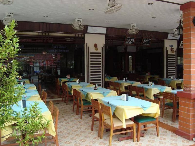Photo of Outdoor Inn Kata Hotel, 3-star hotel in Karon Beach