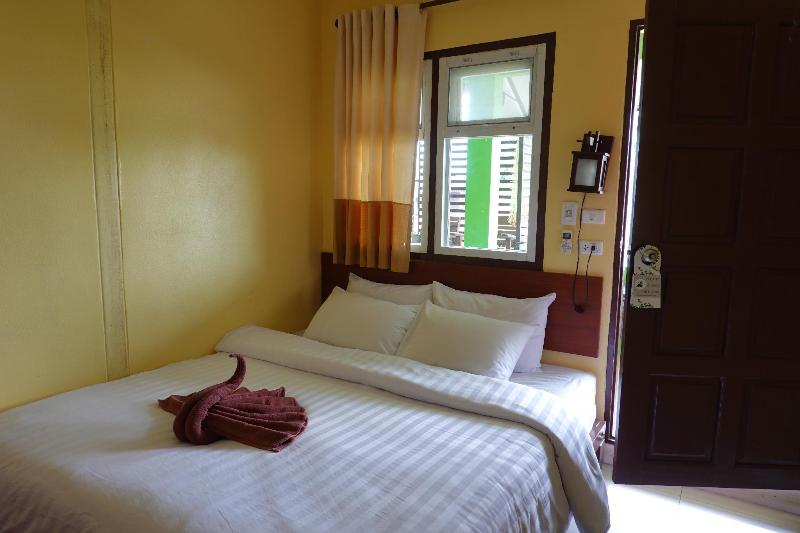 Photo of Baan Boa Resort, 3-star hotel in Bangla Road