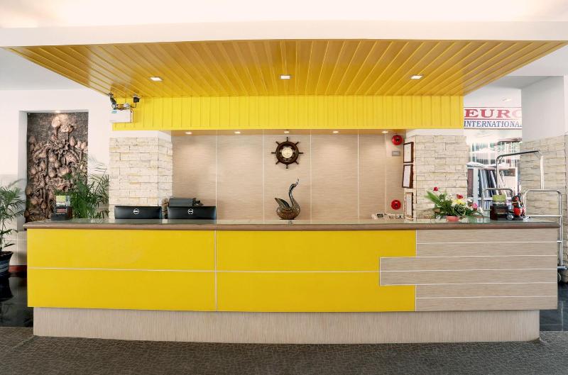 Photo of Baan Boa Resort, 3-star hotel in Bangla Road