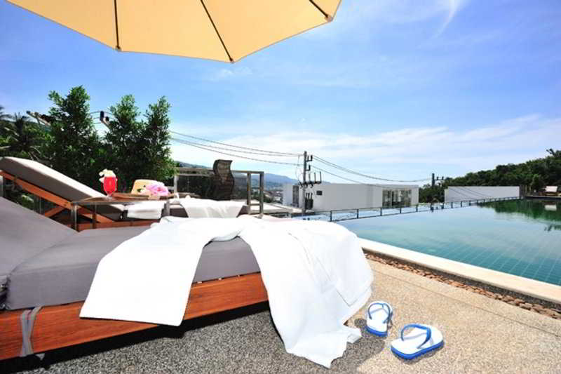 Photo of Lae Lay Suites, 3-star hotel in Karon Beach