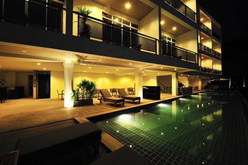Photo of Lae Lay Suites, 3-star hotel in Karon Beach
