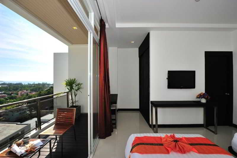 Photo of Lae Lay Suites, 3-star hotel in Karon Beach