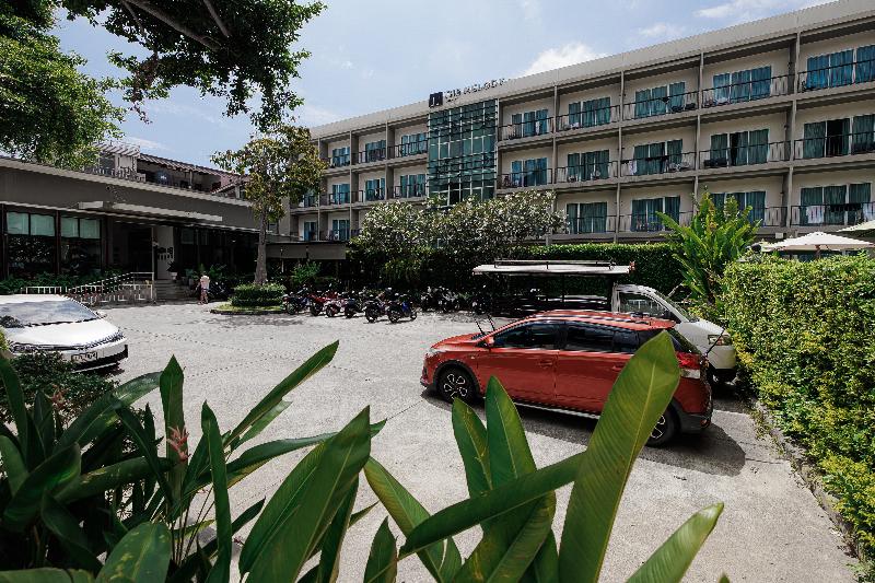 Photo of The Melody Phuket, 4-star hotel in Karon Beach