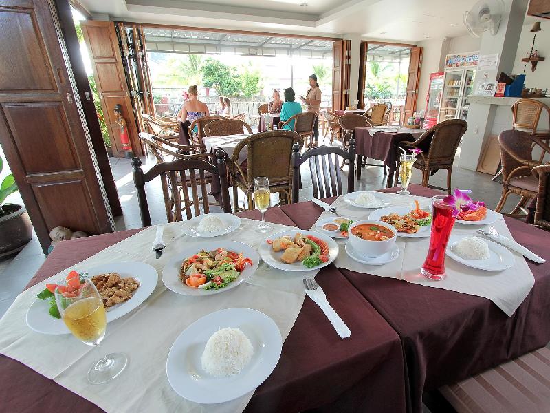 Photo of Choophorn House, 2-star hotel in Kata Beach