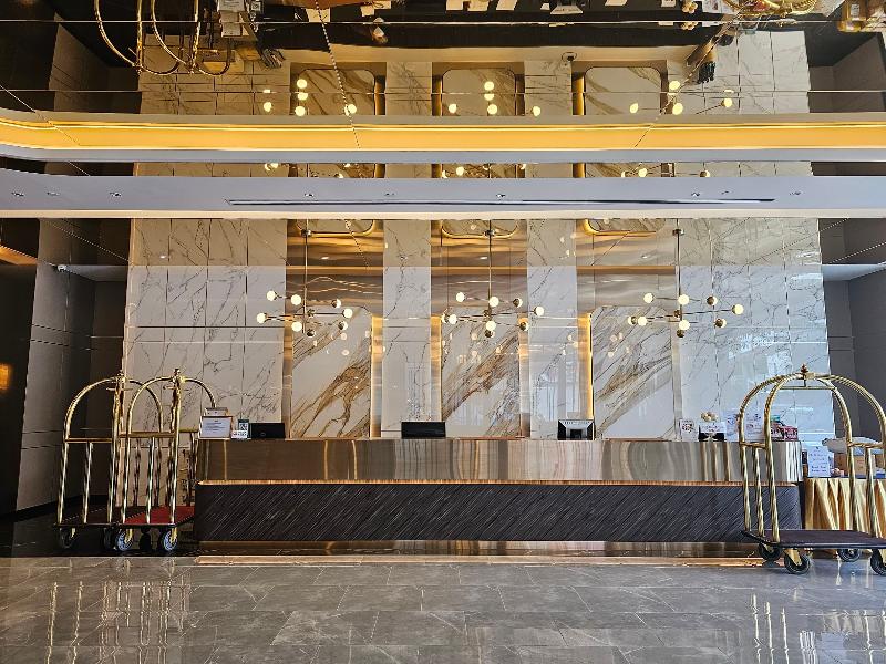 Photo of Column Bangkok Hotel, 5-star hotel in Bangkok (and vicinity)